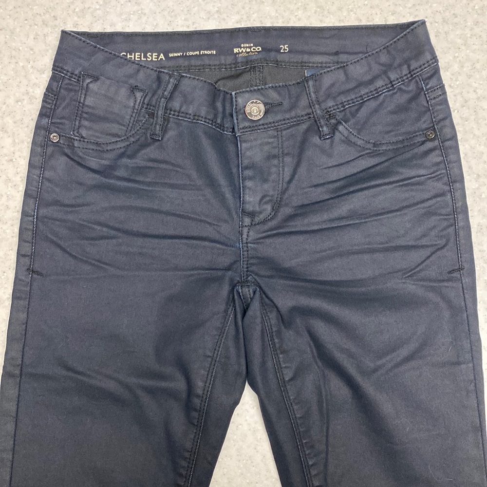Women's Black Skinny Jeans